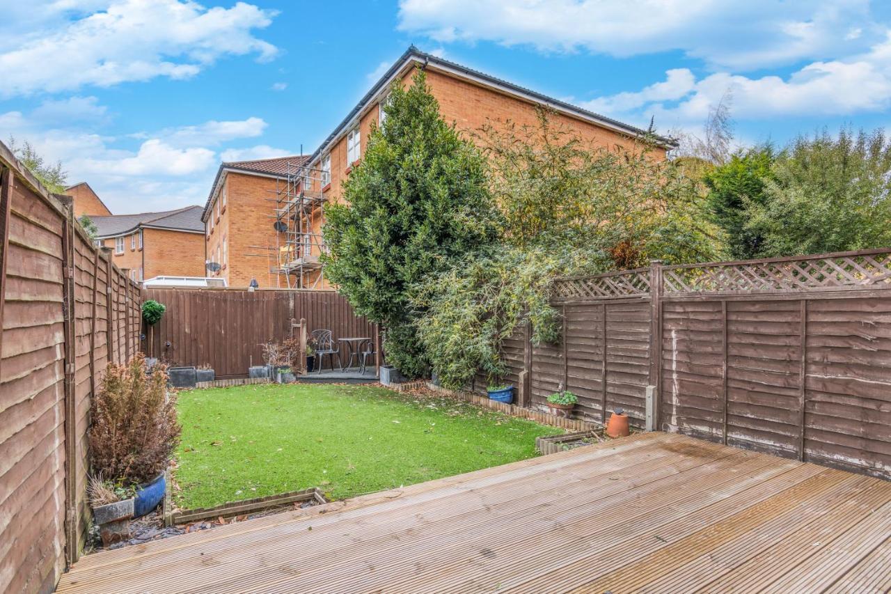 Wing House Villa Hemel Hempstead Exterior foto
