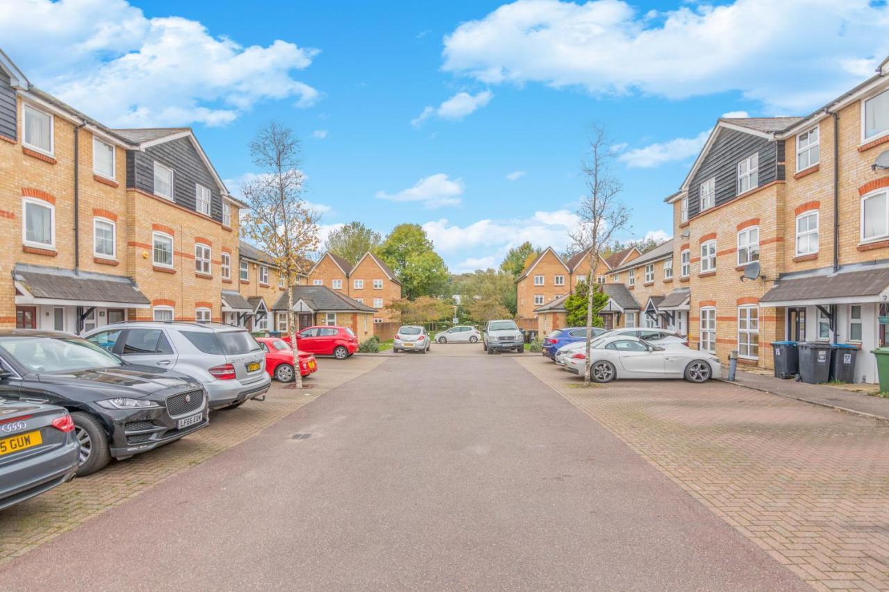 Wing House Villa Hemel Hempstead Exterior foto