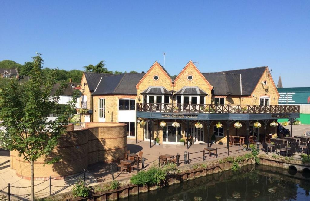 Wing House Villa Hemel Hempstead Exterior foto